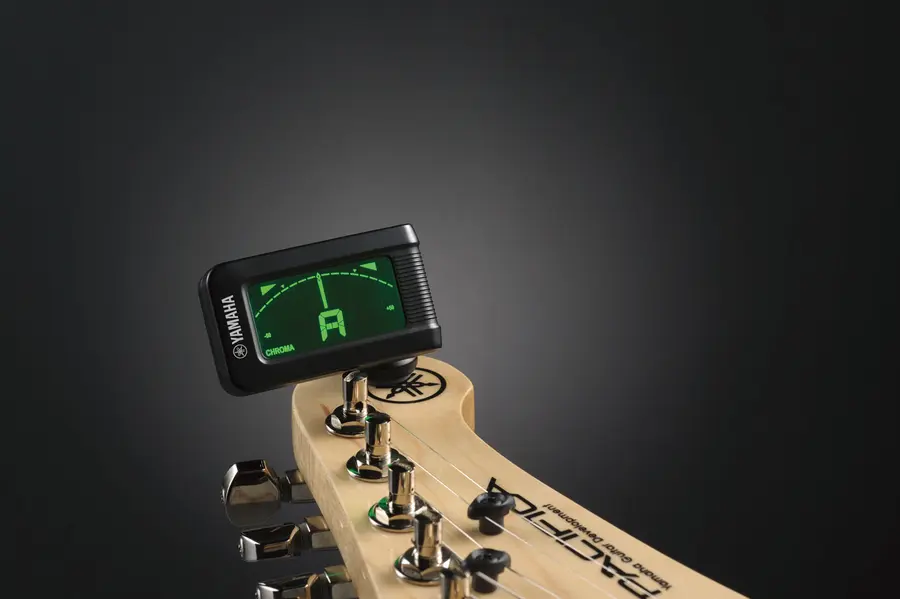 Yamaha YTC5 stemmeapparat for gitar 