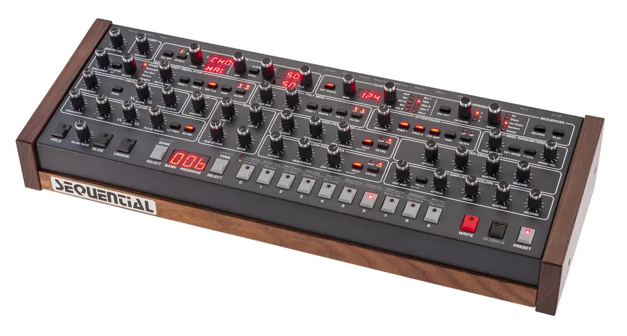 Sequential Prophet 6 Desktop 6-Voice Polyphonic Analog Synthesizer 