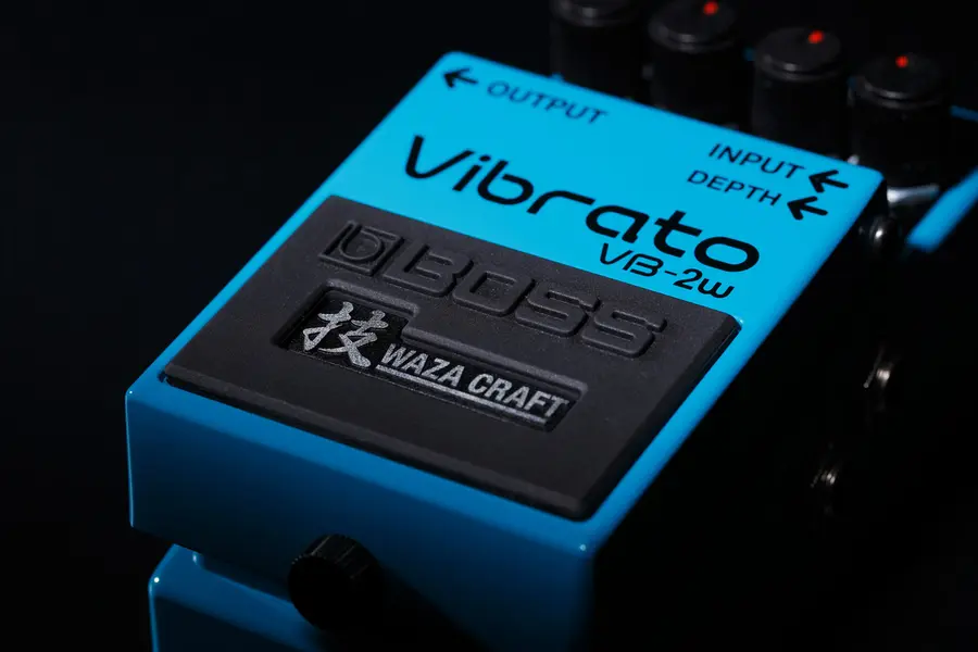 Boss VB-2W Analog vibrato pedal Waza Craft 