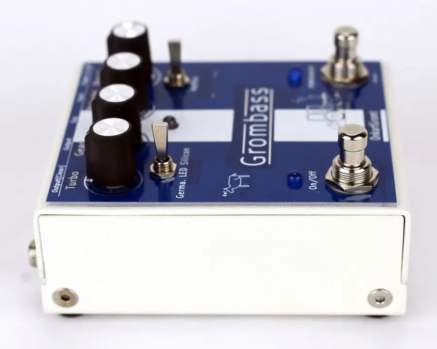Onkart Gromt Grombass v2 Bass overdrive 