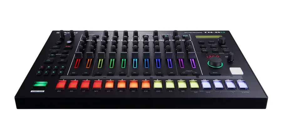 Roland TR-8S Rhythm Performer Trommemaskin 