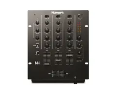 Numark M4 svart mikser