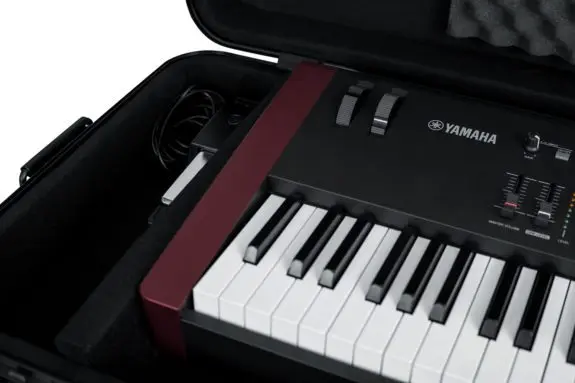 Gator GTSA-KEY88 - 88-note Case TSA Keyboard Case w/ Wheels 