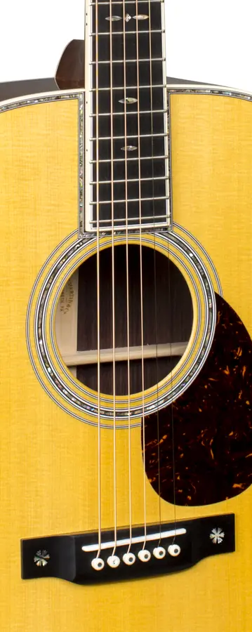Martin OM-42 
