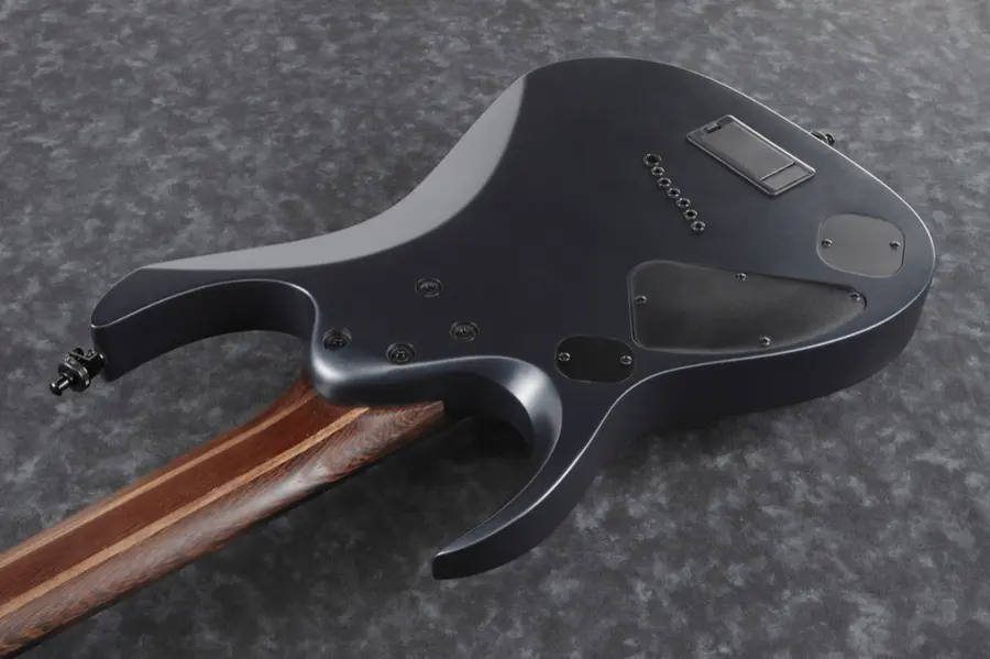 Ibanez RGD71ALMS-BAM Elgitar, Axion Label Multi Scale 7-strenger 