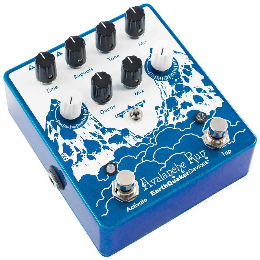 EarthQuaker devices Avalanche Run V2 Stereo Reverb & Delay with Tap Tempo 