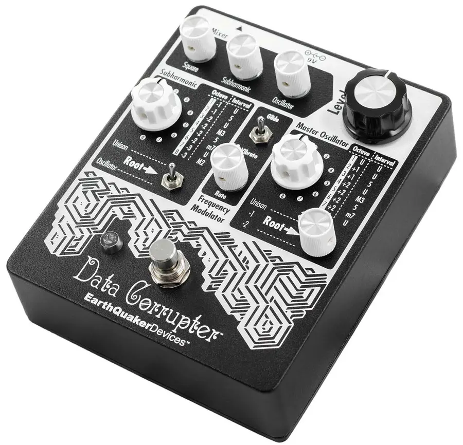 EarthQuaker devices Data Corrupter Modulated Monophonic Harmonizing PLL 