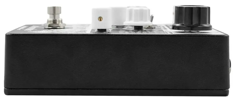 EarthQuaker devices Data Corrupter Modulated Monophonic Harmonizing PLL 