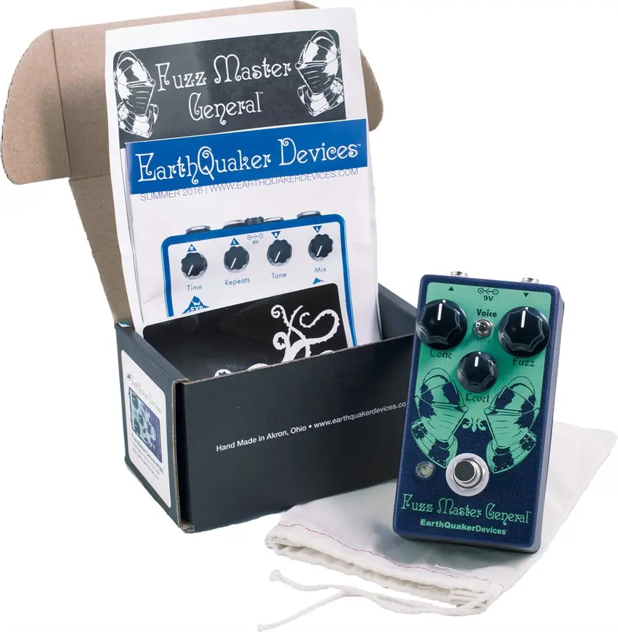 EarthQuaker devices Fuzz Master General Octave Fuzz Blaster 