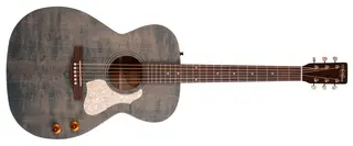 Art &amp; Lutherie Legacy Denim Blue Q-Discrete preamp