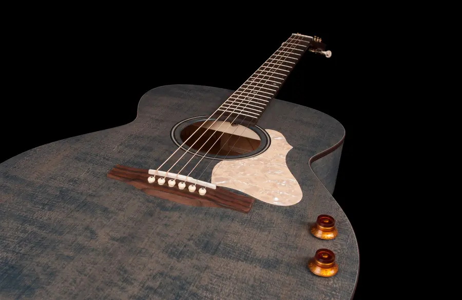 Art & Lutherie Legacy Denim Blue Q-Discrete preamp 
