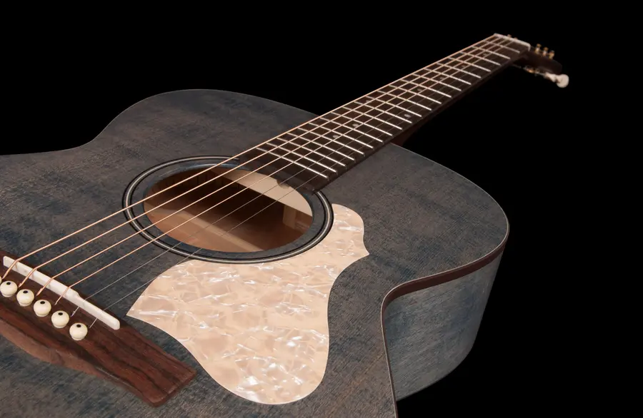 Art & Lutherie Legacy Denim Blue Q-Discrete preamp 
