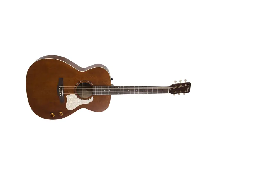 Art & Lutherie Legacy Havana Brown Q-Discrete preamp 