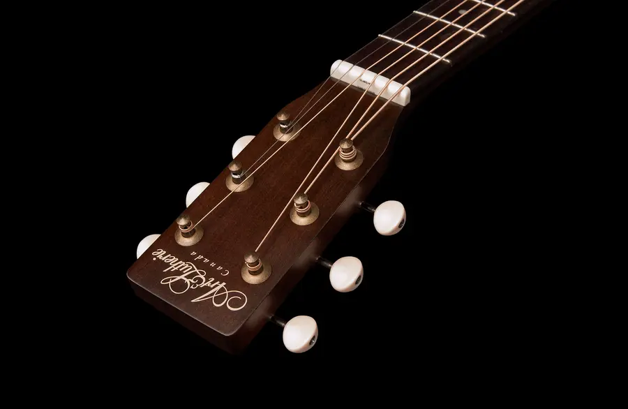 Art & Lutherie Roadhouse Bourbon Burst Godin Q1T electronics 