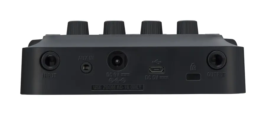 Zoom G1 Four Guitar Multi-Effects Proces 