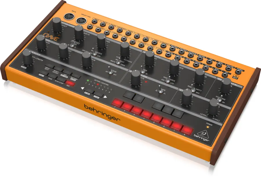 Behringer Crave Synthesizer 