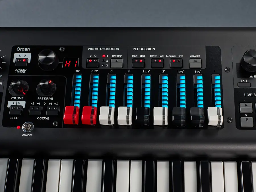 Yamaha YC61 orgel 