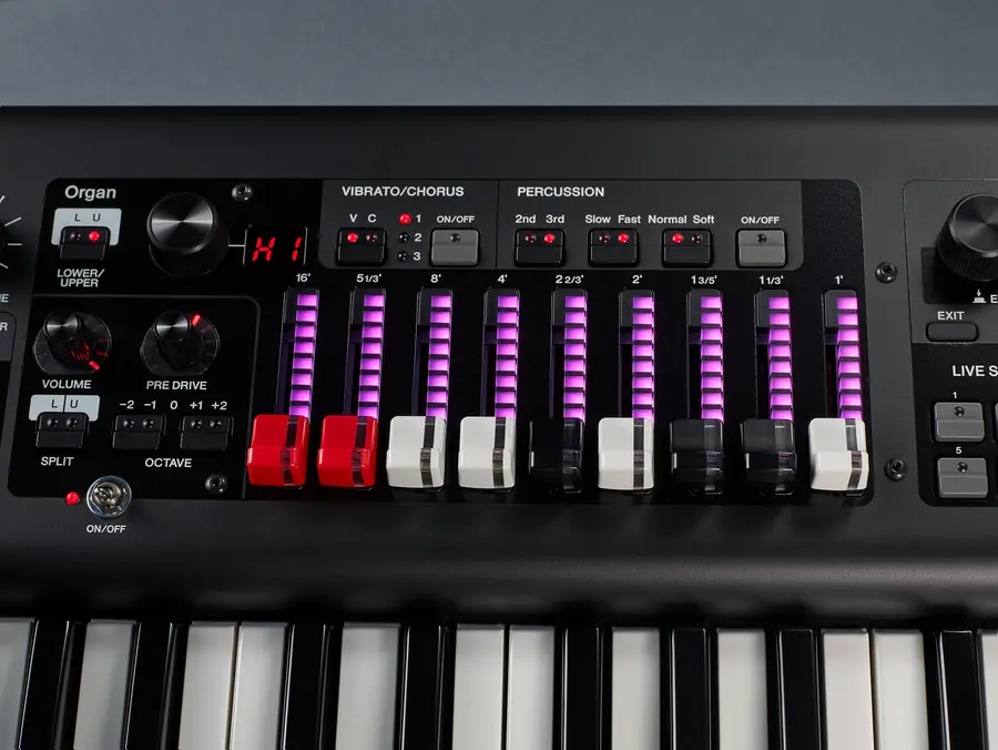 Yamaha YC61 orgel 