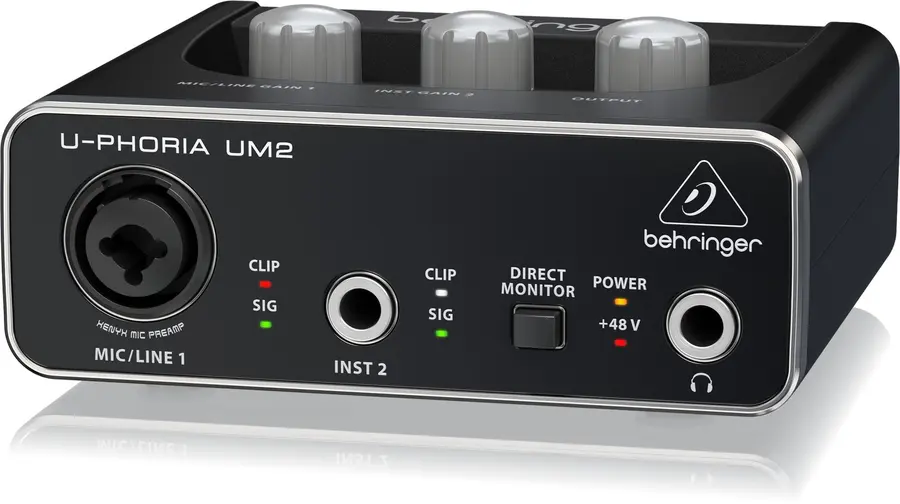 Behringer U-Phoria Studio 