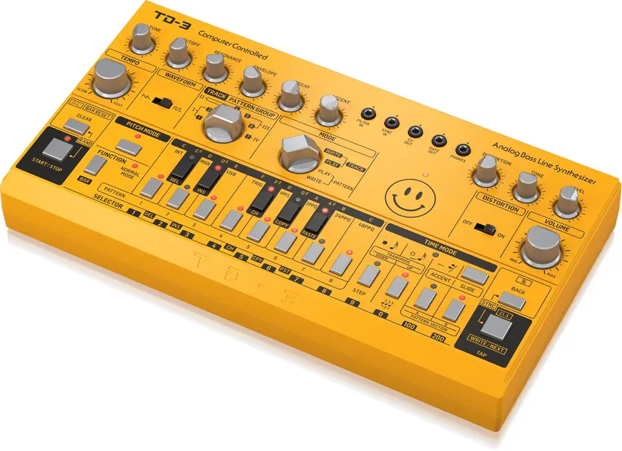 Behringer TD-3-AM Analog Bass Line Synthesizer 