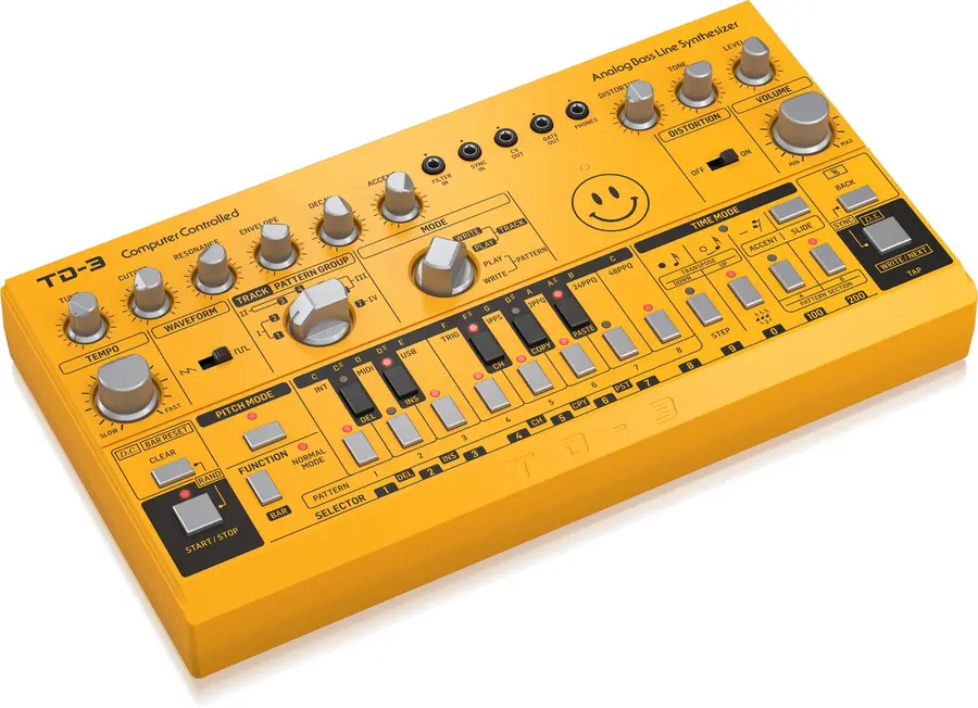 Behringer TD-3-AM Analog Bass Line Synthesizer 