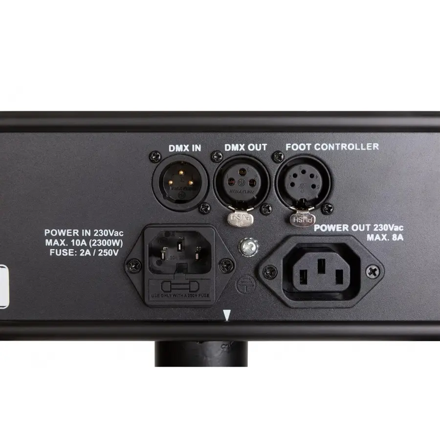 JB SYSTEMS COB-4 Bar 4x36W lyspakke RGBW Inkludert IR fjernkontroll og bag 