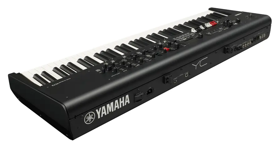 Yamaha YC73 