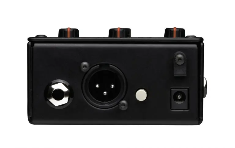 Radial Tonebone AC-Driver Compact acoustic preamp 