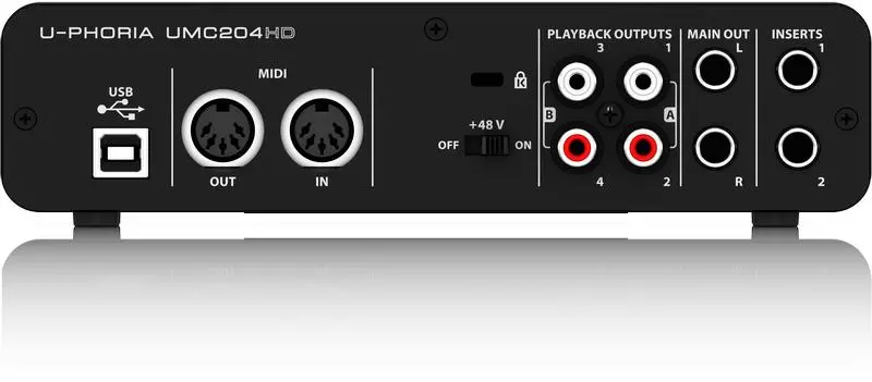 Behringer UMC204HD* 