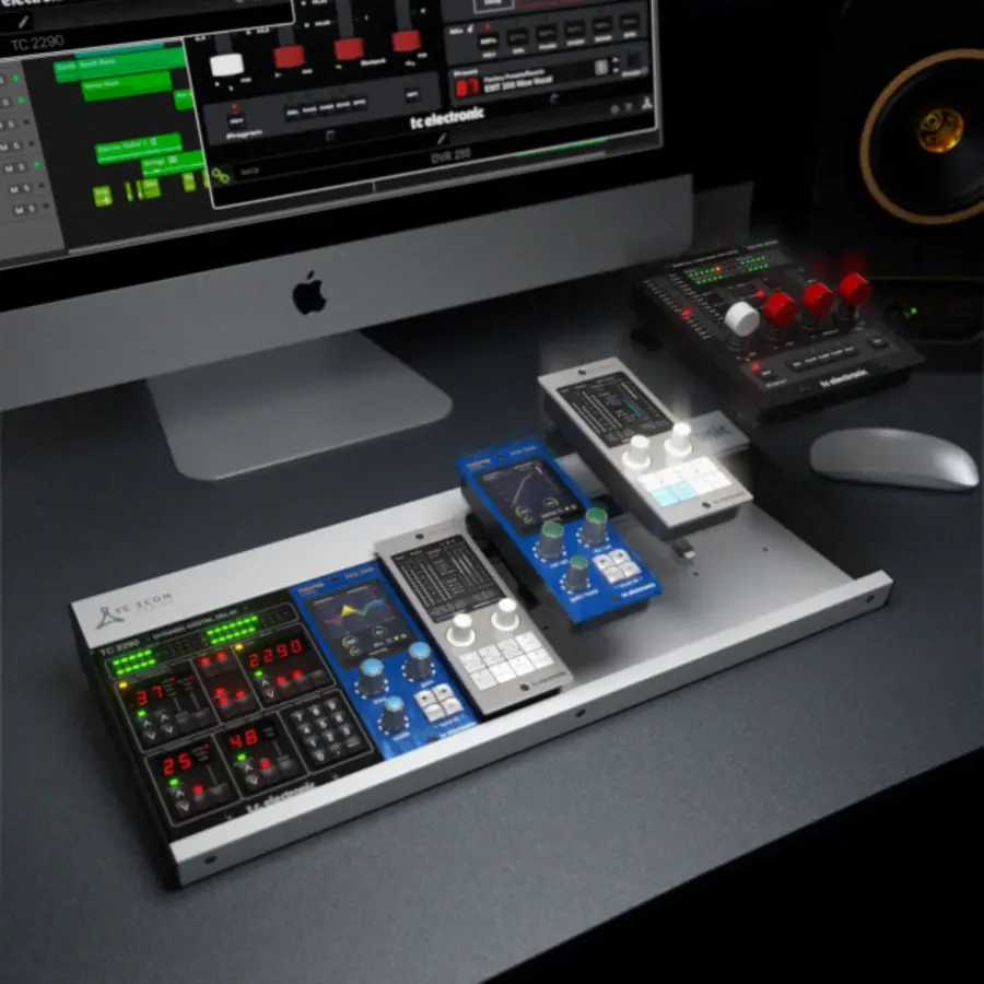 TC Electronic TC ICON DOCK Docking med integrert usb hub 
