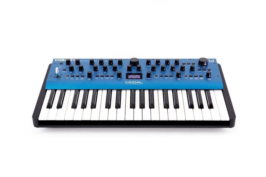 Modal Cobalt 8 - 37 key 8-Voice Extended Virtual-Analogue Synth 