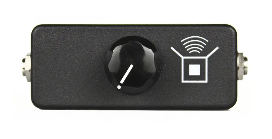JHS Pedals Little Black Amp Box FX Loop Volume Control 