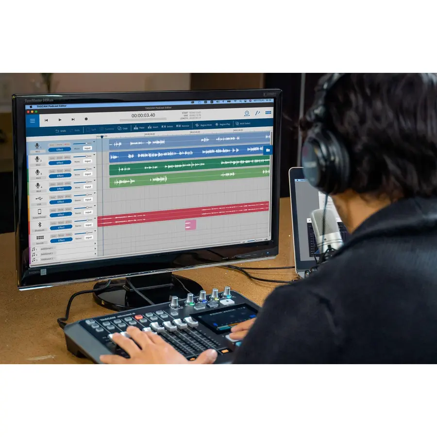 Tascam Mixcast 4 Podkaststudio 