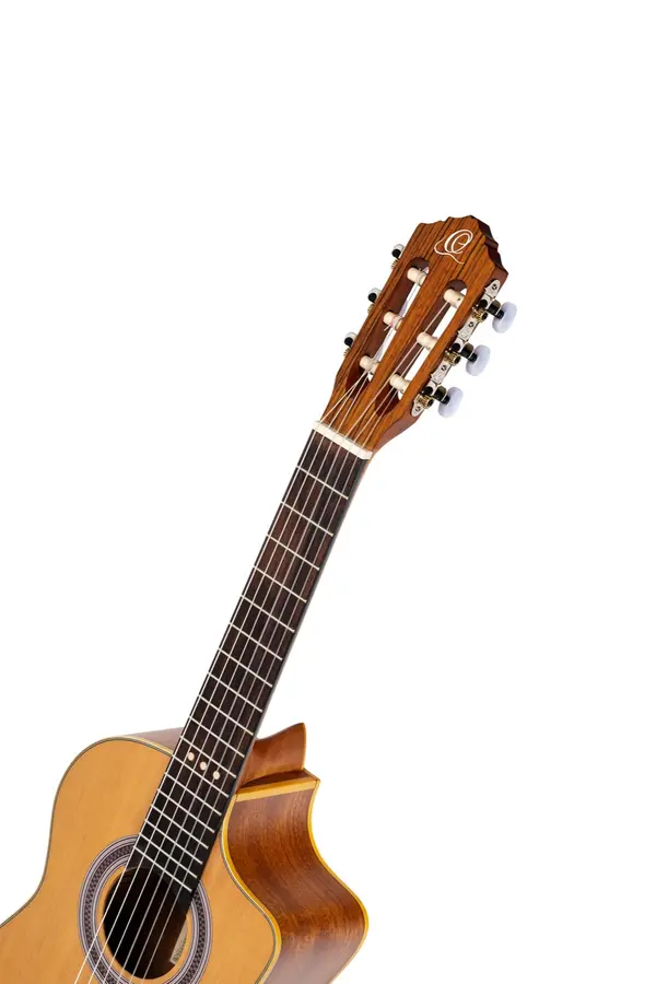 Ortega RQC25 Klassisk gitar Requinto, Cedar top 