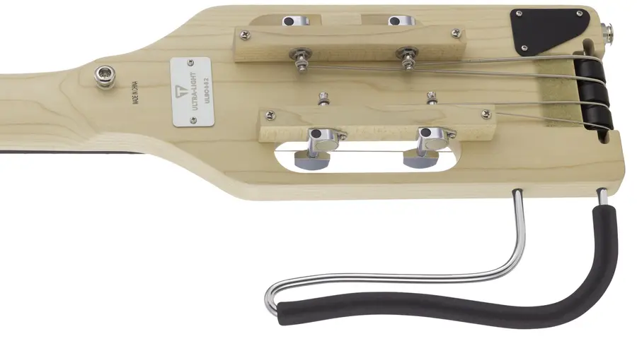 Traveler Guitar Ultra-Light Bass Maple 