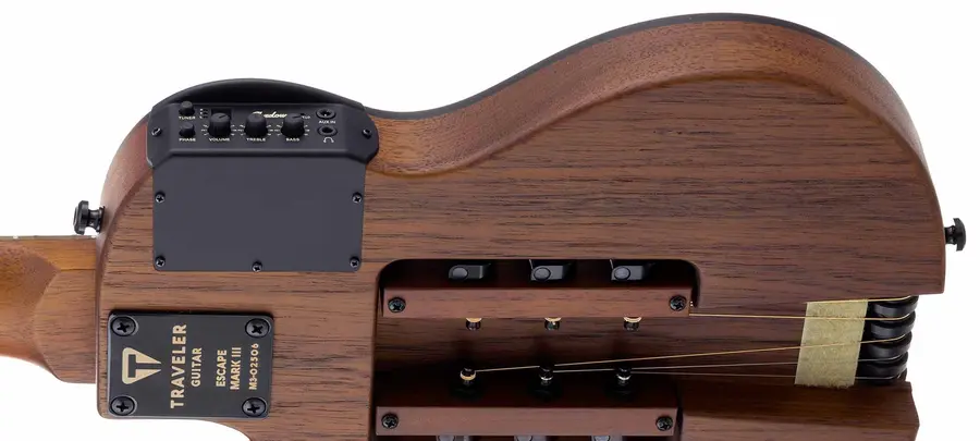 Traveler Guitar Escape Mark III (Mahogany) 