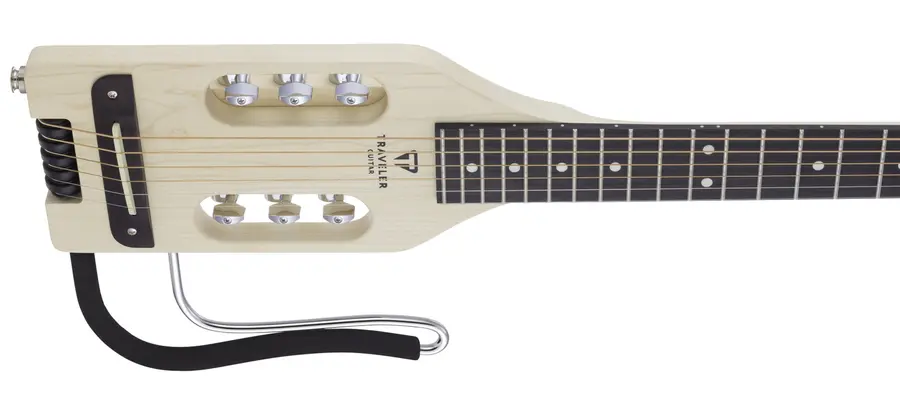 Traveler Guitar Ultra-Light Acoustic Maple 