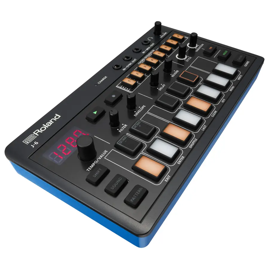 Roland J-6 Chord Synthesizer Aira Compact 