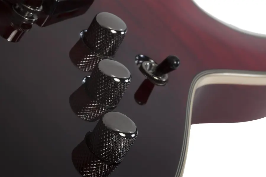 Schecter Omen Extreme-6 Blood Burst Black/Red Fade 