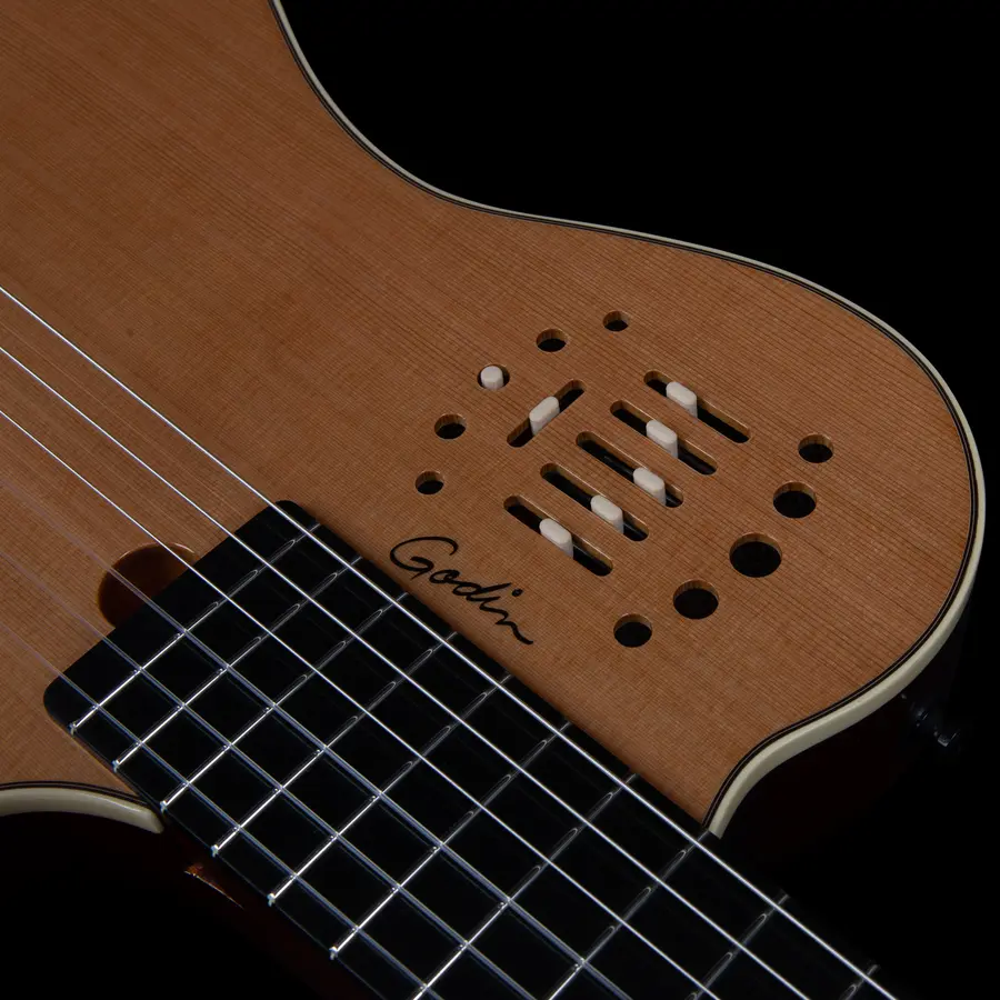 Godin Multiac Grand Concert Deluxe 