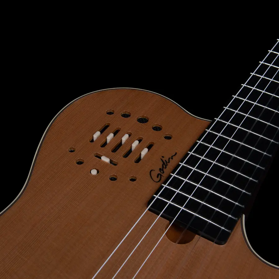 Godin Multiac Grand Concert Deluxe 