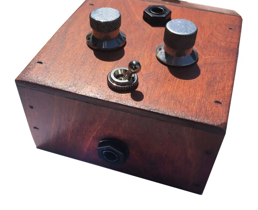 British Pedal Company Tone Bender MKI Fuzz - Special Ed Wooden Case Prototype 