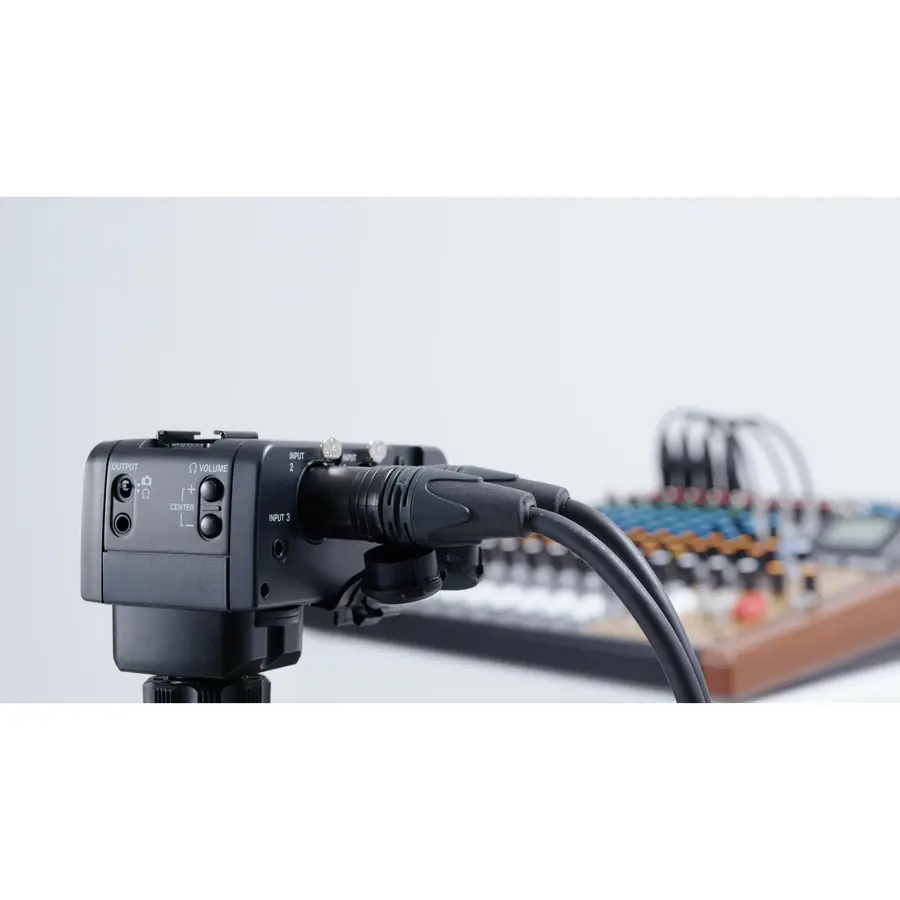 Tascam CA-XLR2D-F Mikrofonadapter til kamera, Fujifilm 
