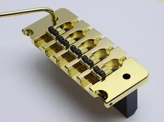 Hipshot 5-String Bass Tremolo .669" / 17 mm Spacing - Gold