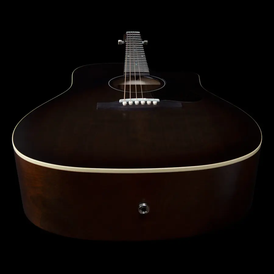 Art & Lutherie Americana Cutaway Bourbon Burst CW Presys II 