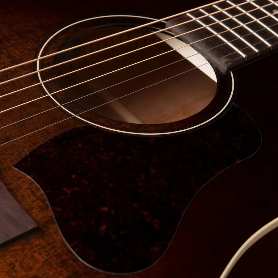 Art & Lutherie Americana Dreadnought Bourbon Burst Presys II 