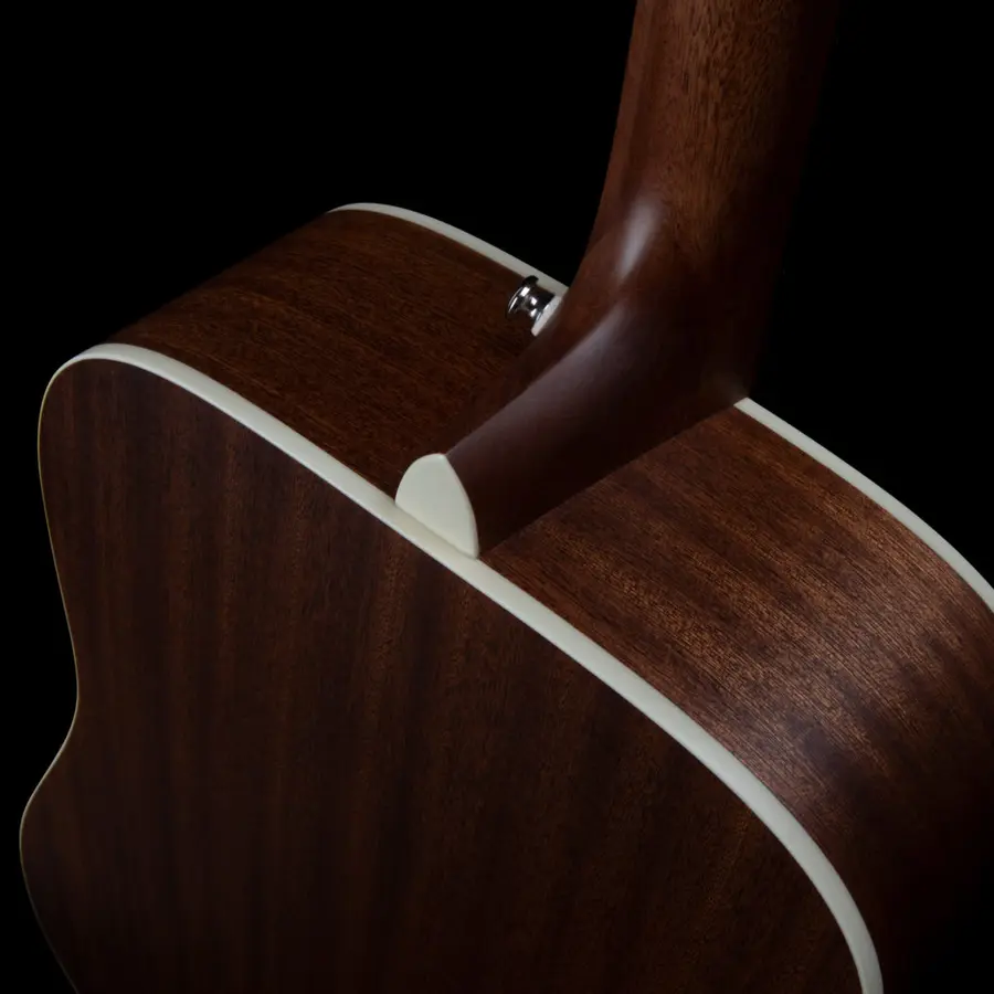 Art & Lutherie Americana Natural EQ 
