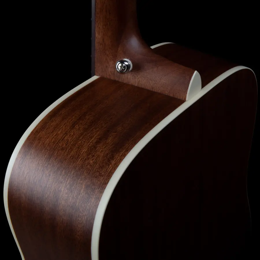 Art & Lutherie Americana Natural EQ 