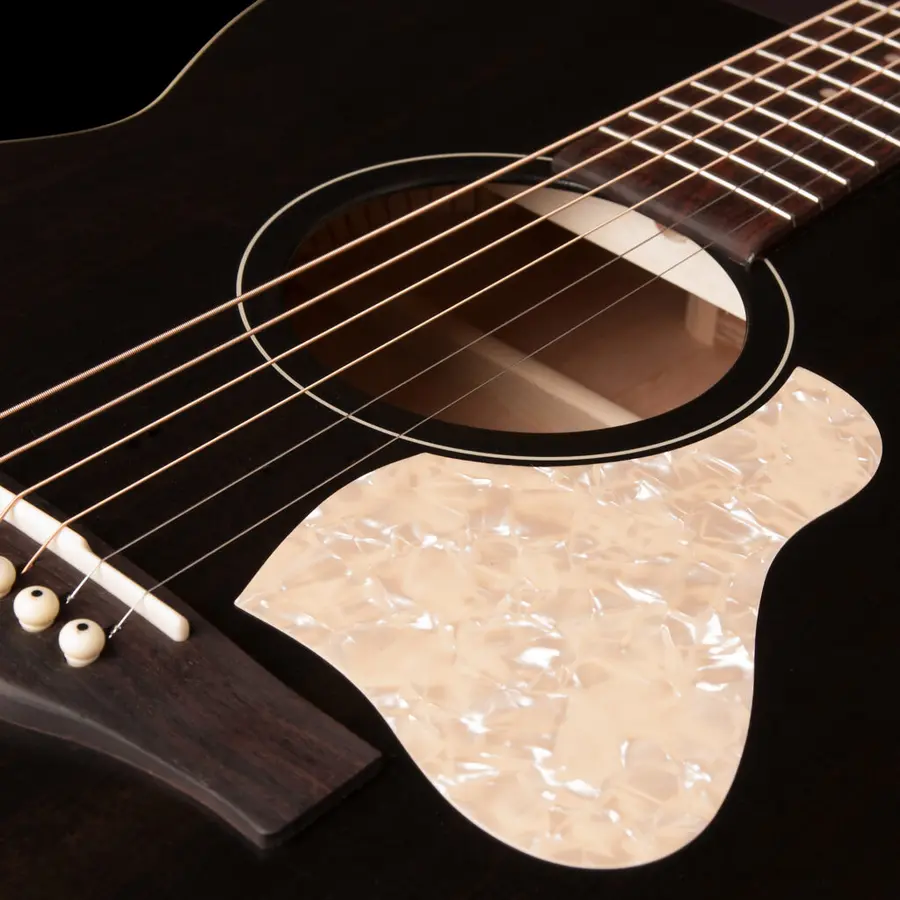 Art & Lutherie Legacy Concert Hall Faded Black Presys II 