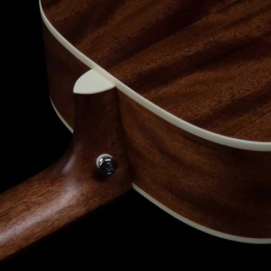 Art & Lutherie Legacy Natural EQ 